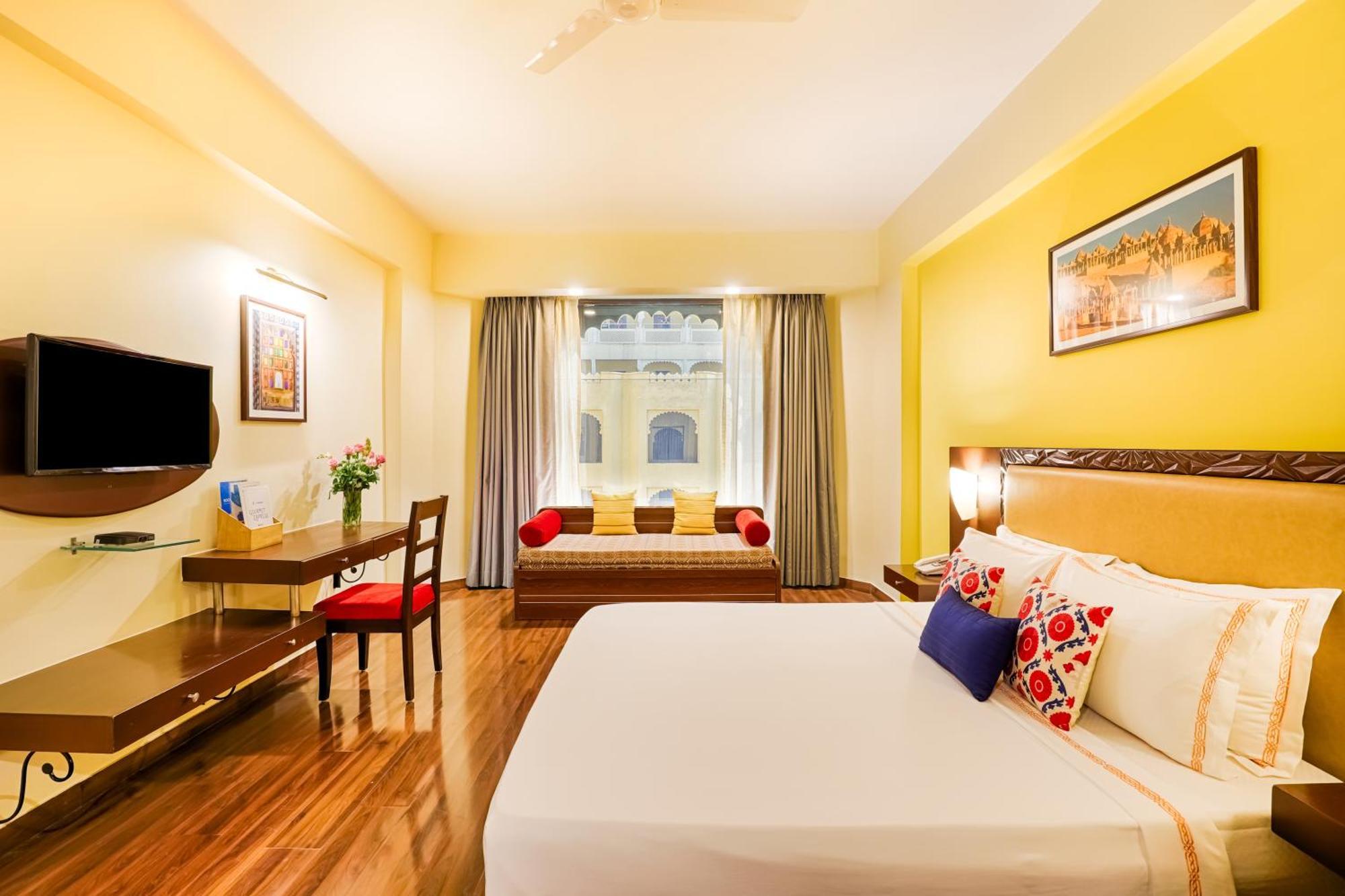 คลับ มหินทรา อุทัยปาร์ Hotel อุเดเปอร์ ภายนอก รูปภาพ
